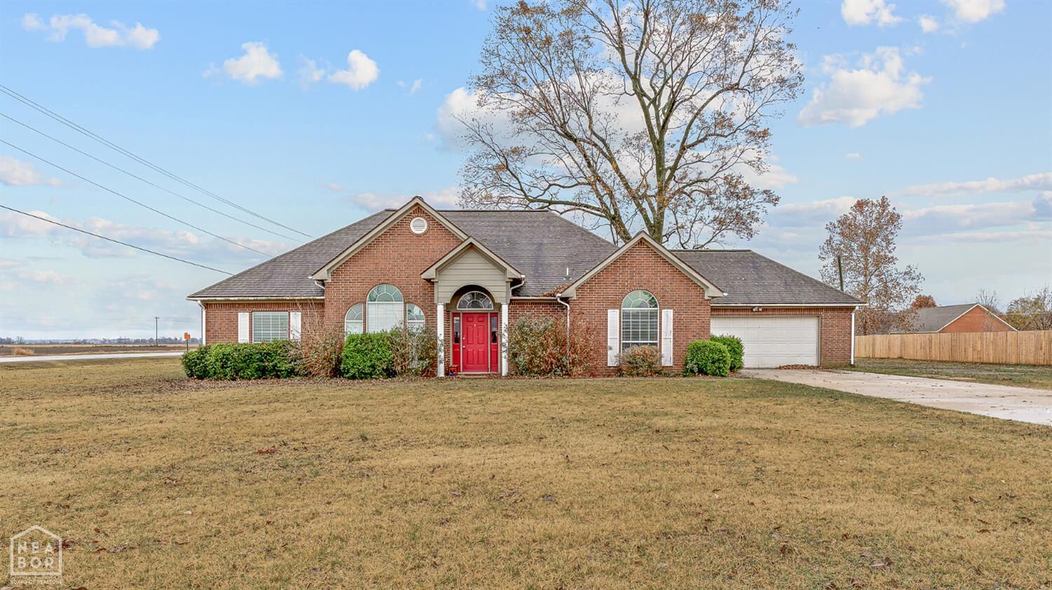 Property Photo: 5099 E County Road 130 AR 72315