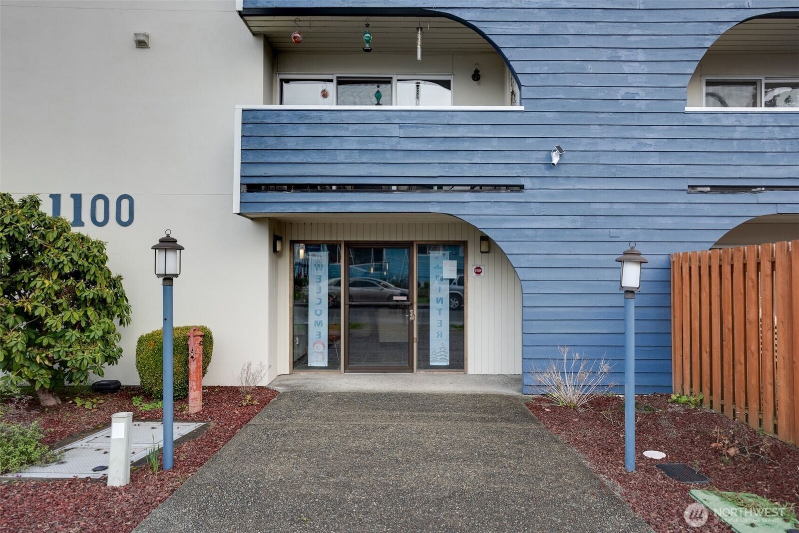 Property Photo:  1100  Harrington Avenue NE 310  WA 98056 