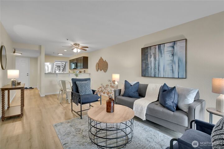 Property Photo: 25035 98th Place S D102 WA 98030