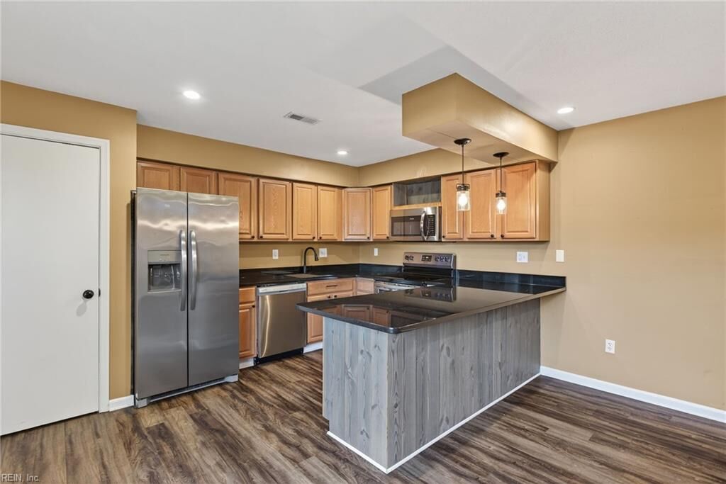 Property Photo:  1132 Ocean Pebbles Way  VA 23451 