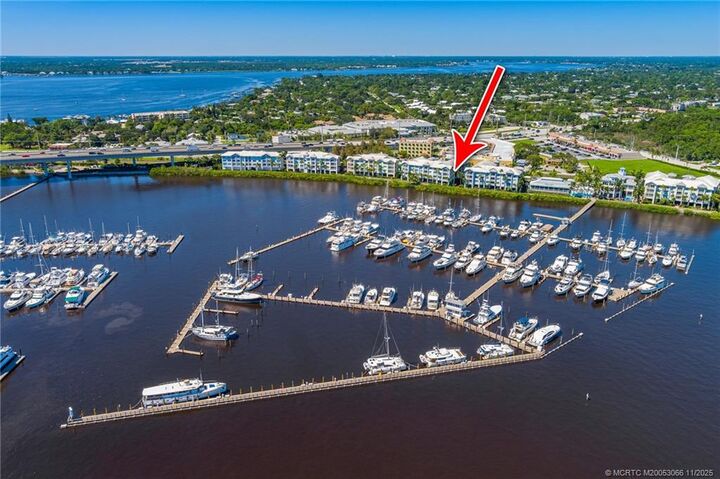 Property Photo:  715 NW Flagler Avenue 202  FL 34994 