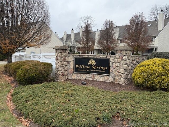 250 Willow Springs 250  New Milford CT 06776 photo