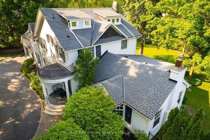 Property Photo:  317 Gloucester Avenue  ON L6J 3W8 