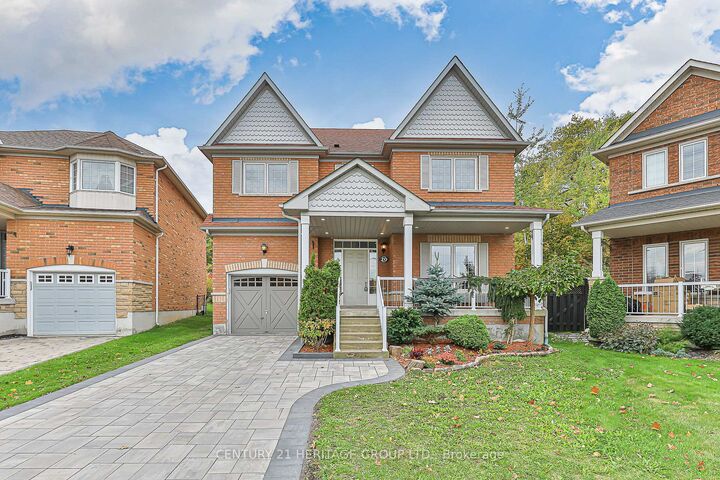 20 Trish Drive  Richmond Hill ON L4E 5C5 photo
