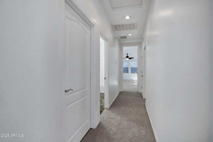 Property Photo: 9116 S Westfall Avenue AZ 85284