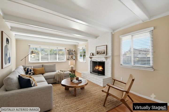 Property Photo:  442 Las Casitas Court B  CA 95403 
