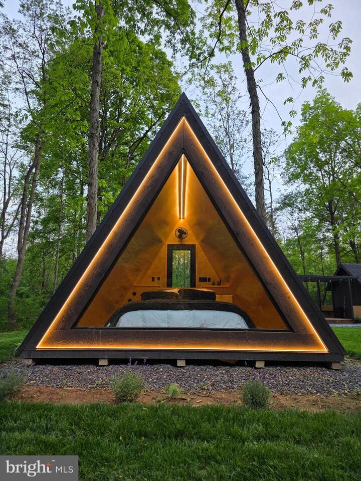 633 And 643 Hanging Rock Rd  Augusta WV 26704 photo