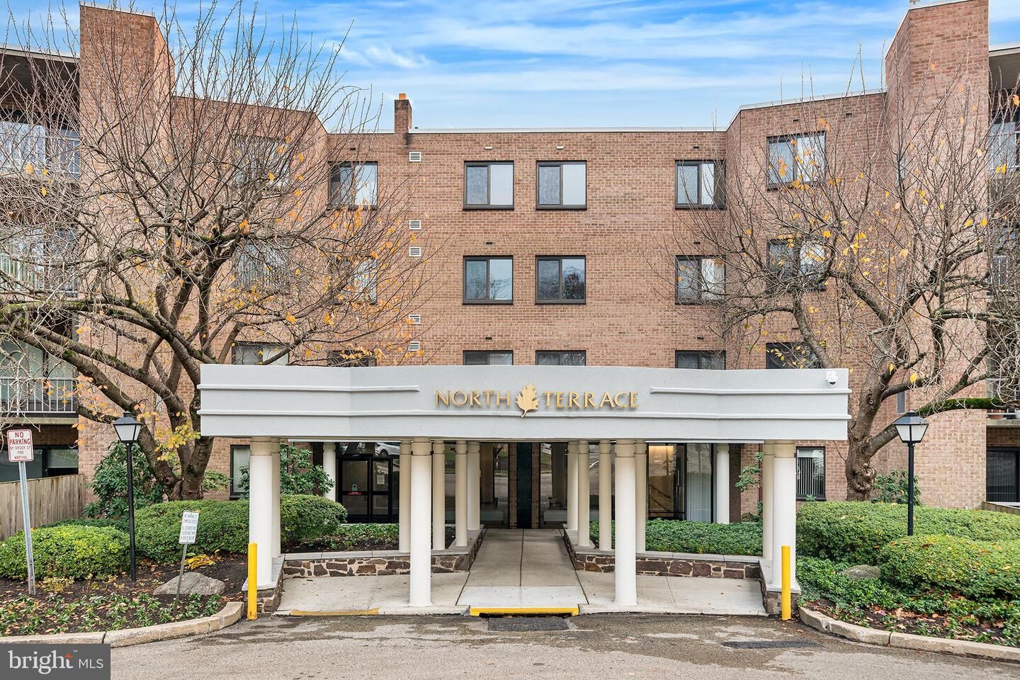 Property Photo:  1655 Oakwood Drive N420  PA 19072 