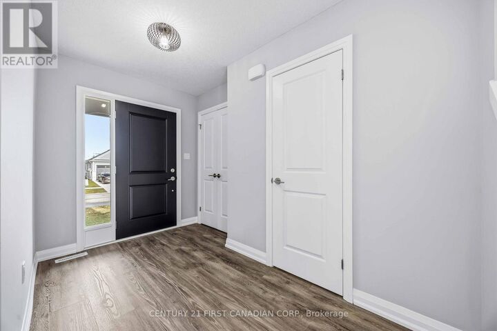 Photo de la propriété:  470 Main Street  ON N0N 1T0 