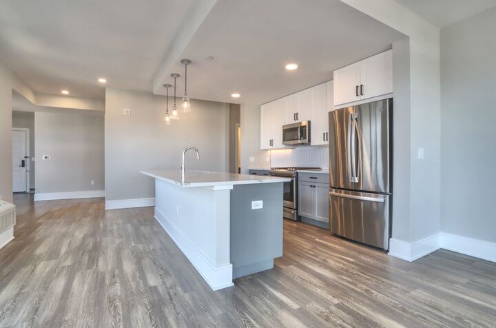 Property Photo: 32 Oakland Ave 1106 NJ 07306