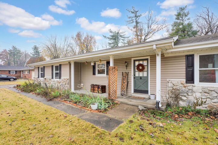 Property Photo:  845 Park Plaza Drive  IN 47715 