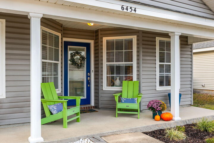 Property Photo: 6454 Watermark Cove FL 32563