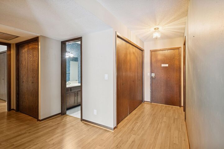 Property Photo:  9600 Portland Avenue S 109  MN 55420 