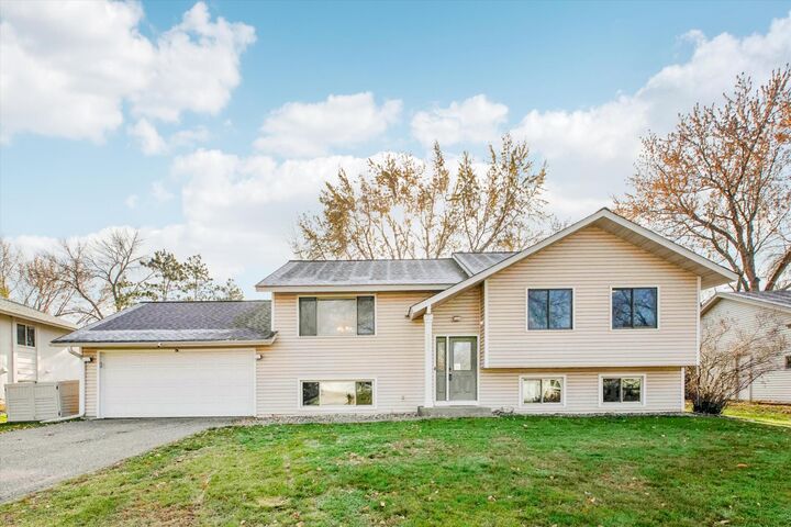 Property Photo: 7331 Berkshire Way MN 55311