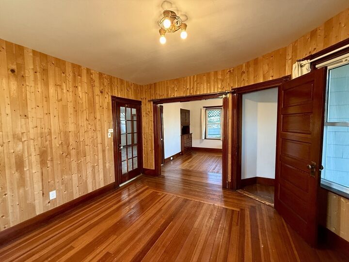 Property Photo:  11 Devonshire Street  MA 01843 