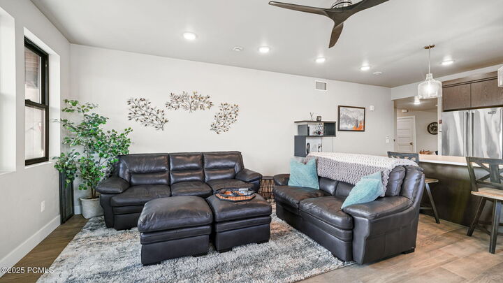 Property Photo: 1145 W Helling Circle 203 UT 84032