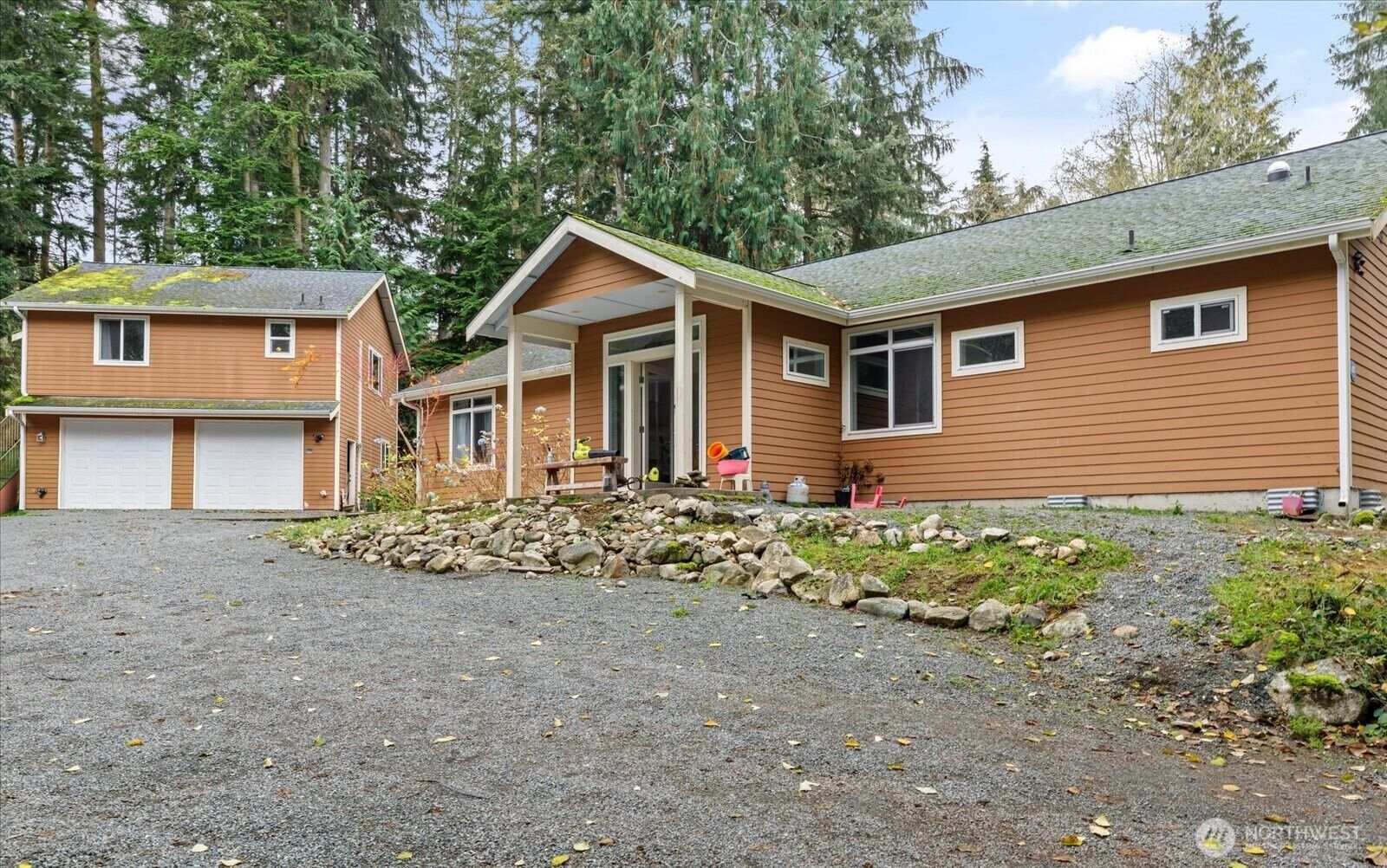 Property Photo:  2013  Goss Ridge Road  WA 98249 