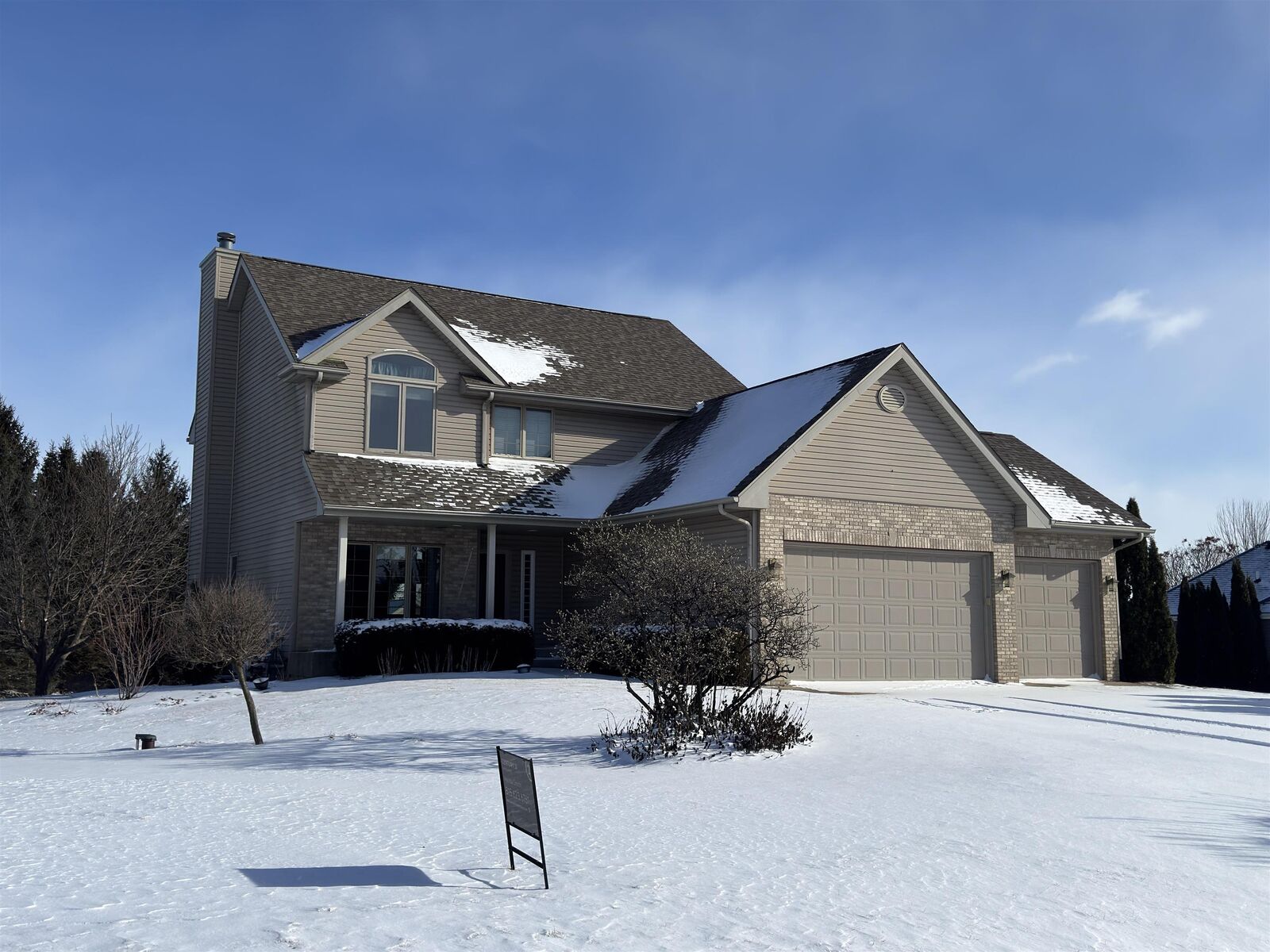 Property Photo: 12859 Prairie Meadow Way IL 61008