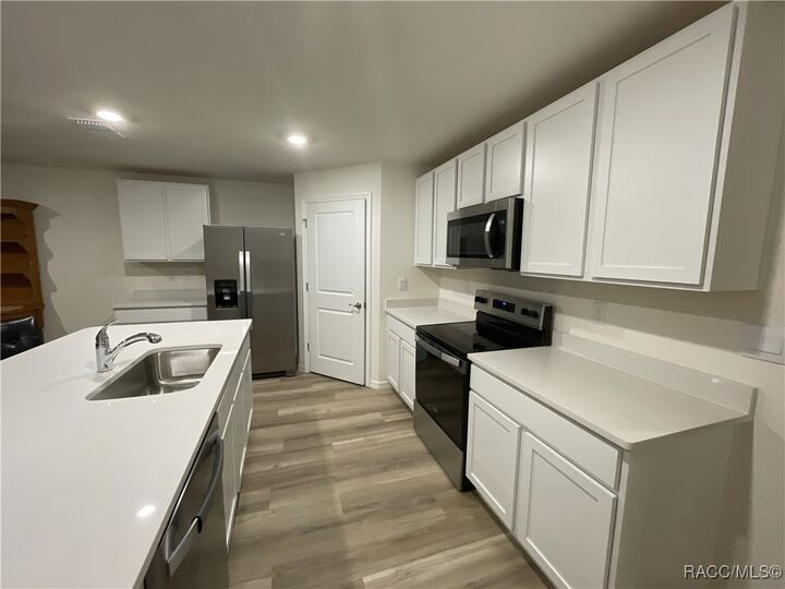 Property Photo: 7163 N Folger Terrace FL 34434