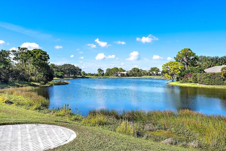 Property Photo: 2500 NW Hollyberry Lane FL 34990