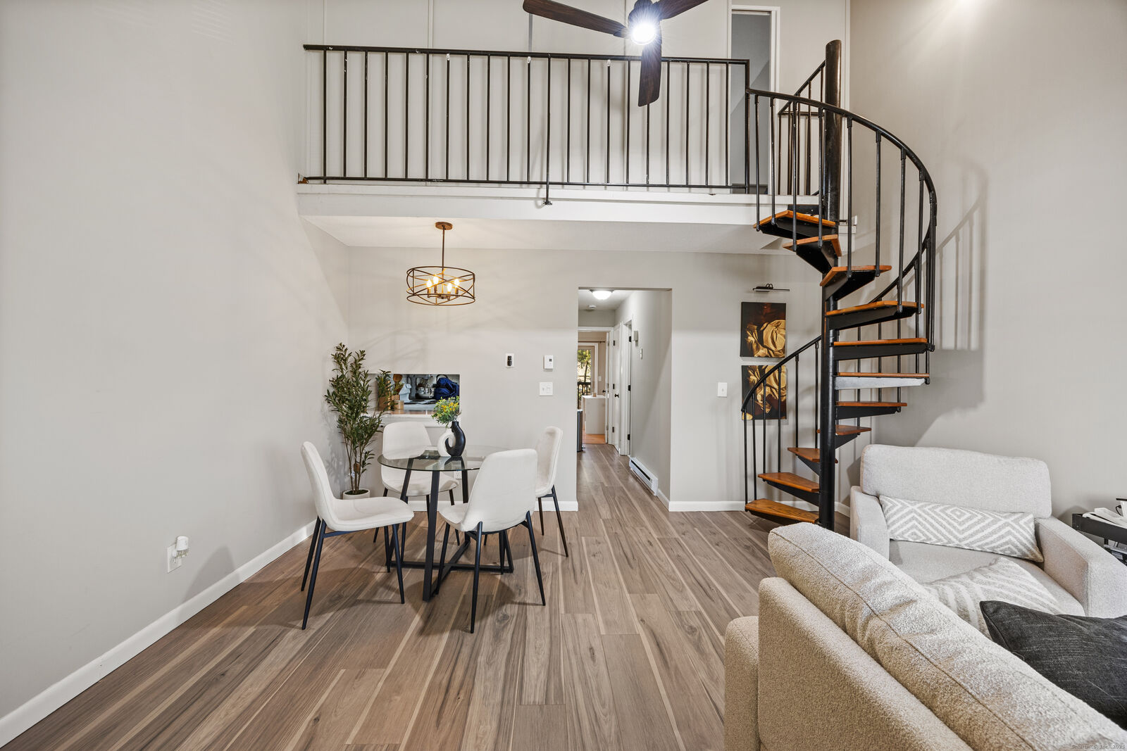 Property Photo:  426 Emmett Street Apt N  CT 06010 