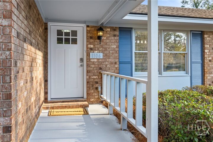 Property Photo:  1106 Oakleaf Drive  GA 31410 