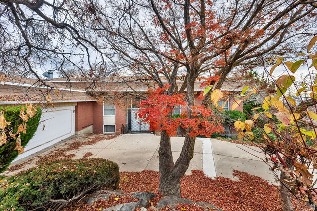 Property Photo: 4131 Lakeview Dr UT 84403