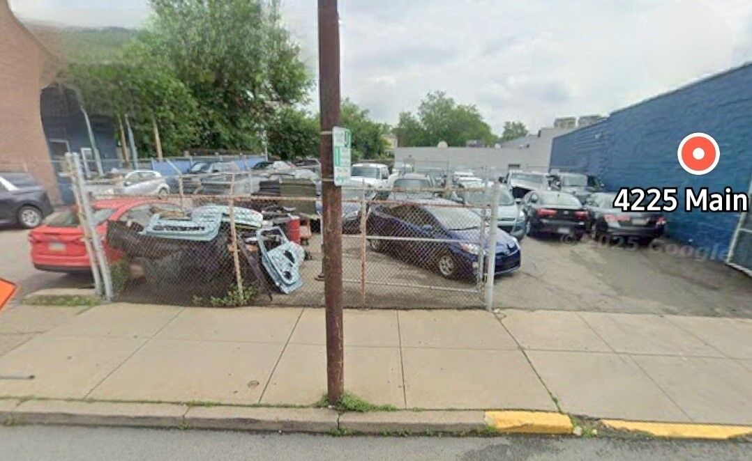 Property Photo:  4225 Main St  PA 15224 