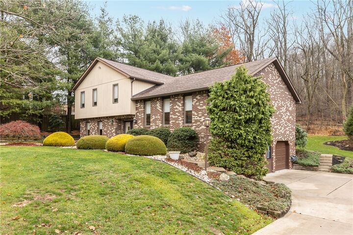 Property Photo:  6187 Baker School Rd  PA 15085 