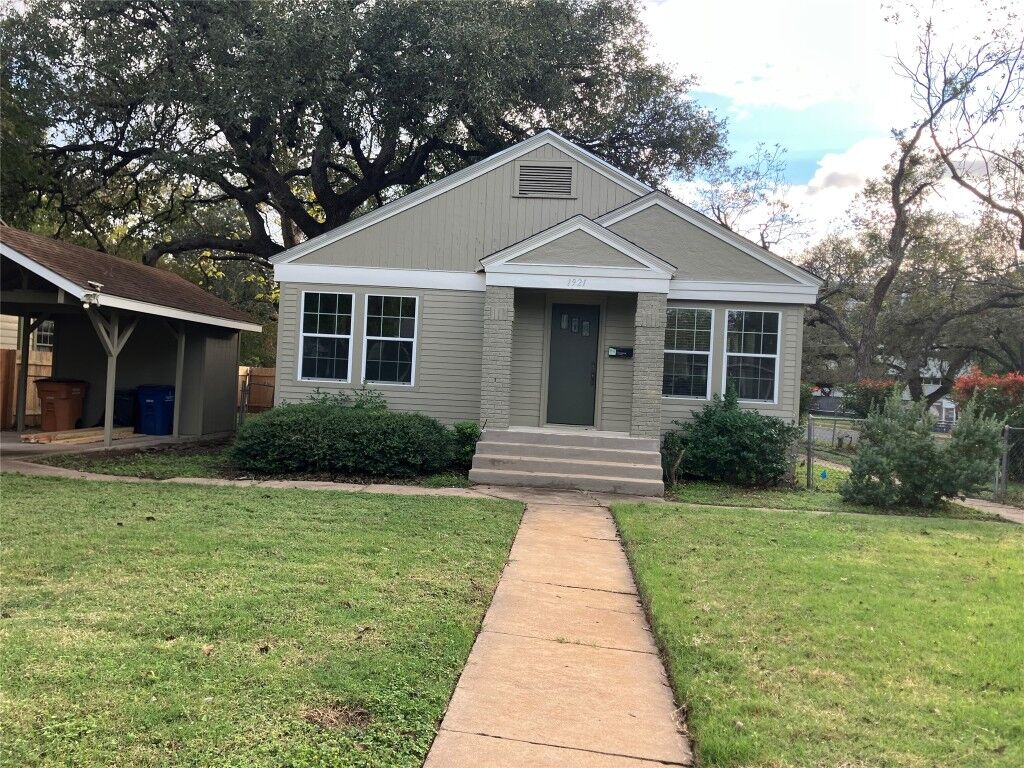 Property Photo:  1921 W 39th Street  TX 78731 