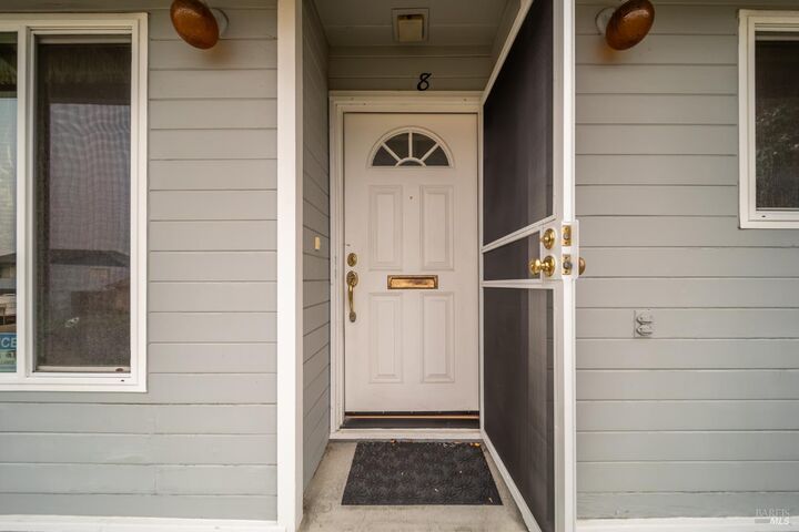 Property Photo:  818 Ashwood Avenue  CA 94591 