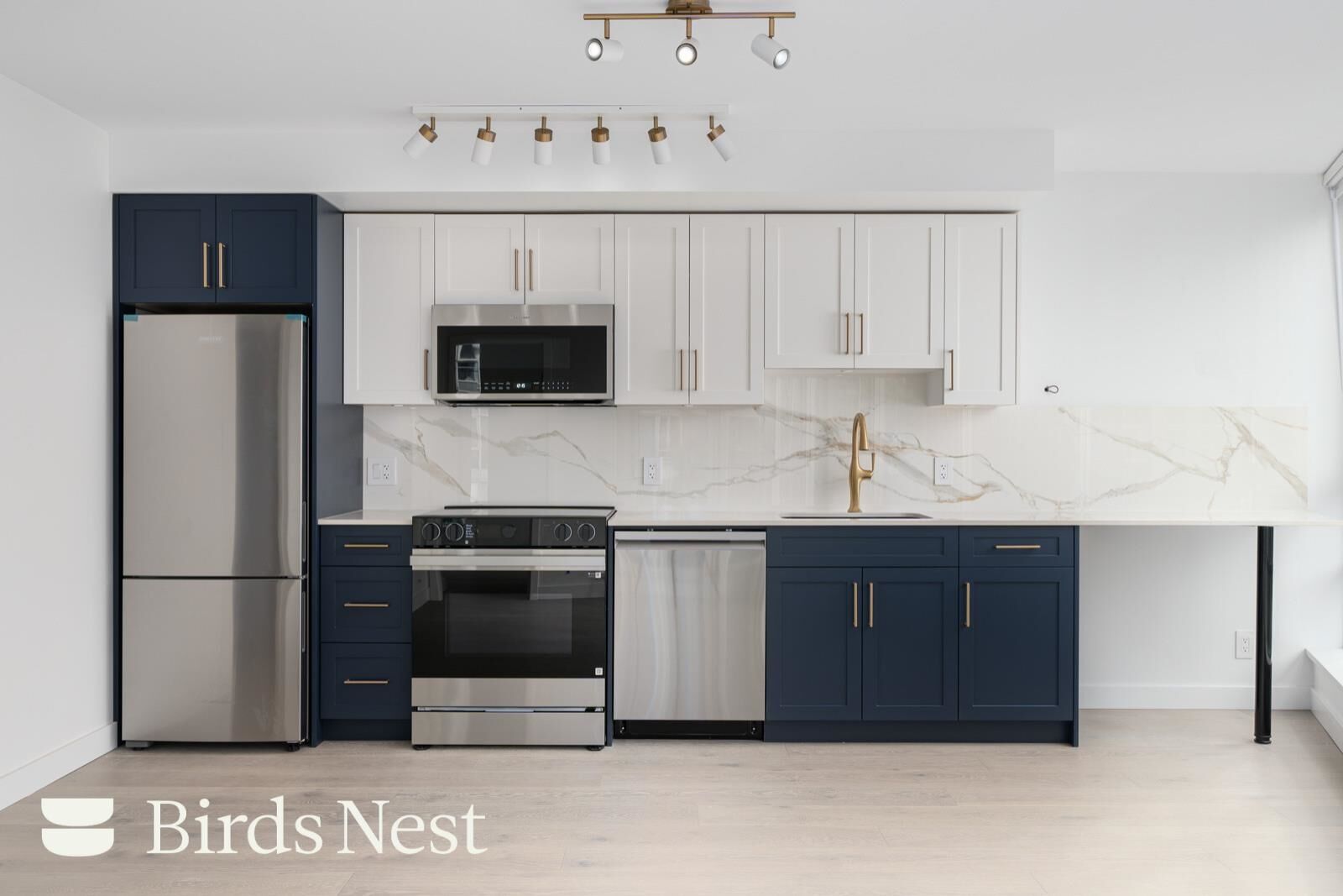 Property Photo:  233 Robson Street 1209  BC V6B 0E8 