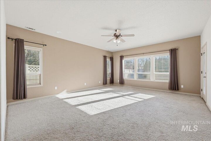 Property Photo: 2491 W Maracay Dr ID 83646