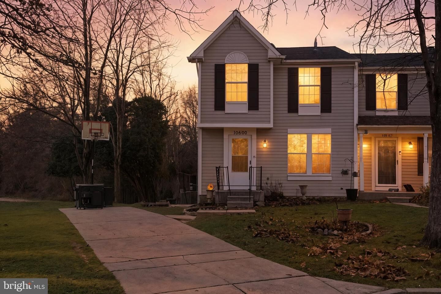 Property Photo:  10500 Lime Tree Way  MD 20705 
