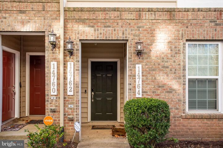 Property Photo:  14762 Mason Creek Circle  VA 22191 