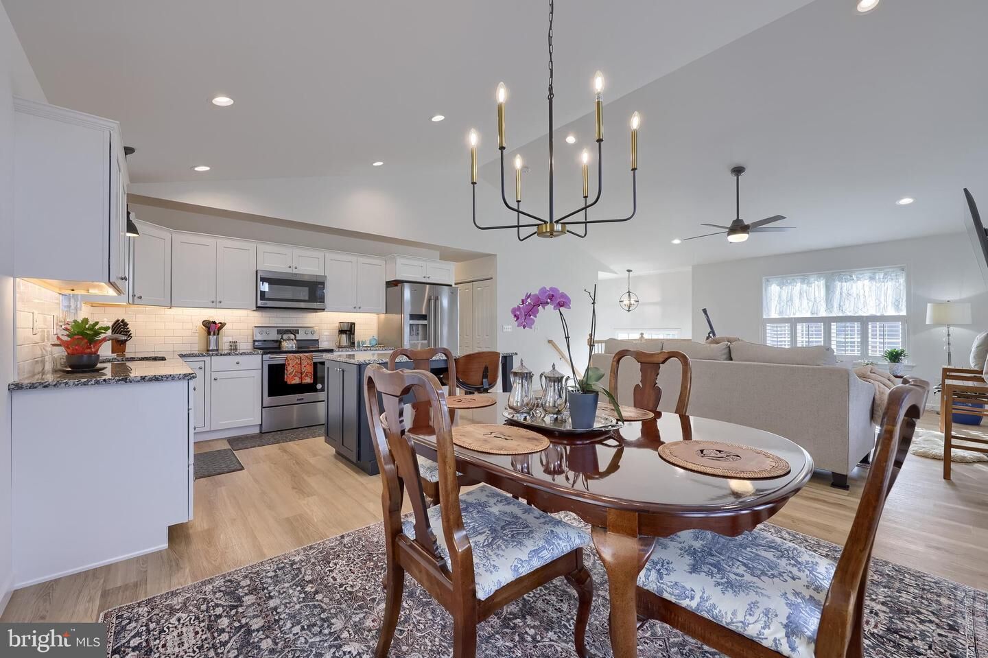 Property Photo:  2521 Edgewood Lane  PA 17403 