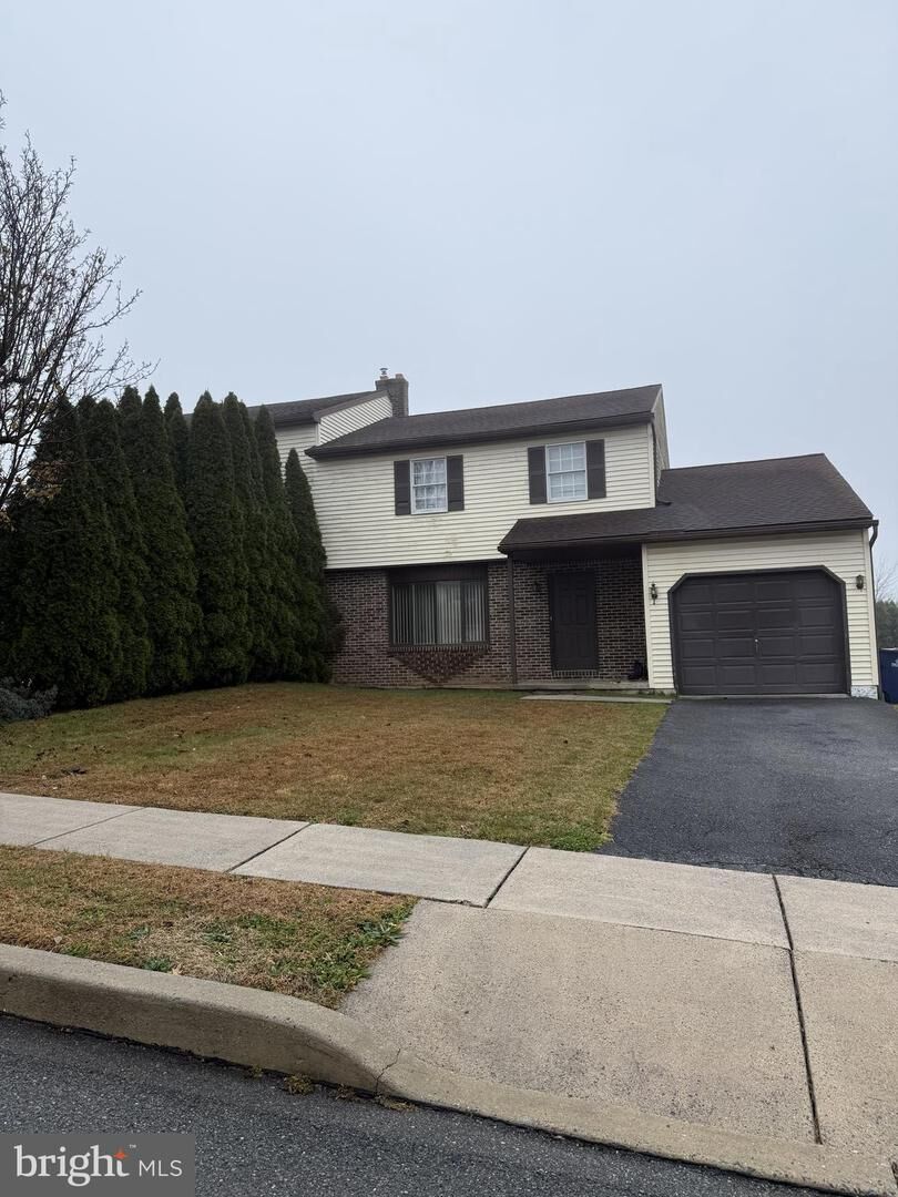 Property Photo: 1750 Gravel Hill Road PA 19608
