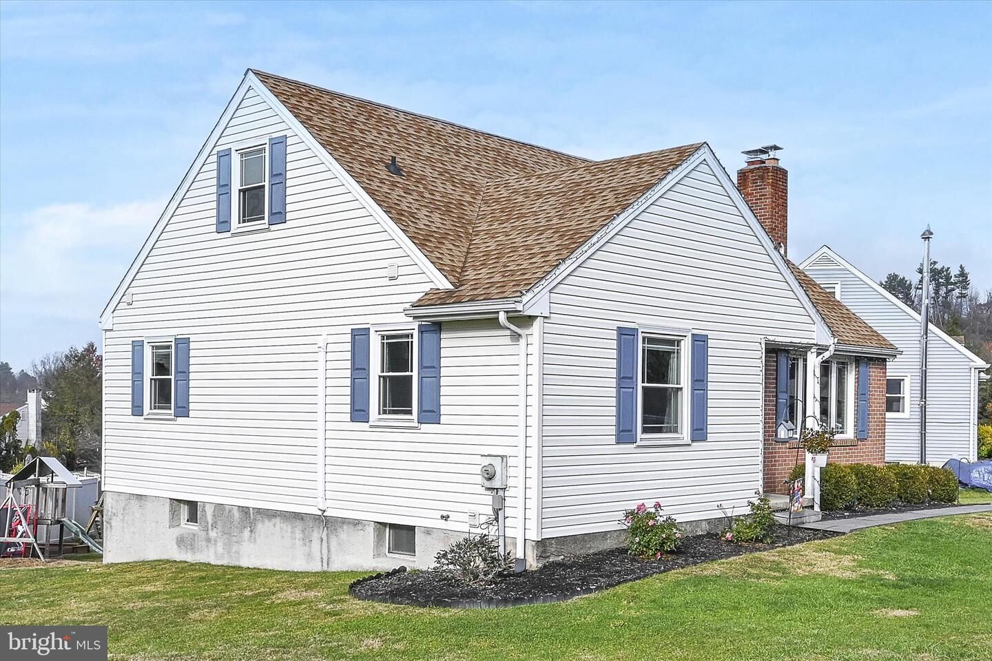 Property Photo: 715 Tamarack Trail PA 19607