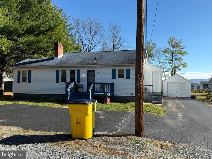 Property Photo: 96 Garden Place WV 25414