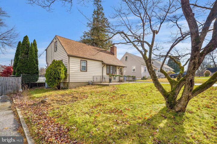 Property Photo:  115 Newby Drive  PA 19073 