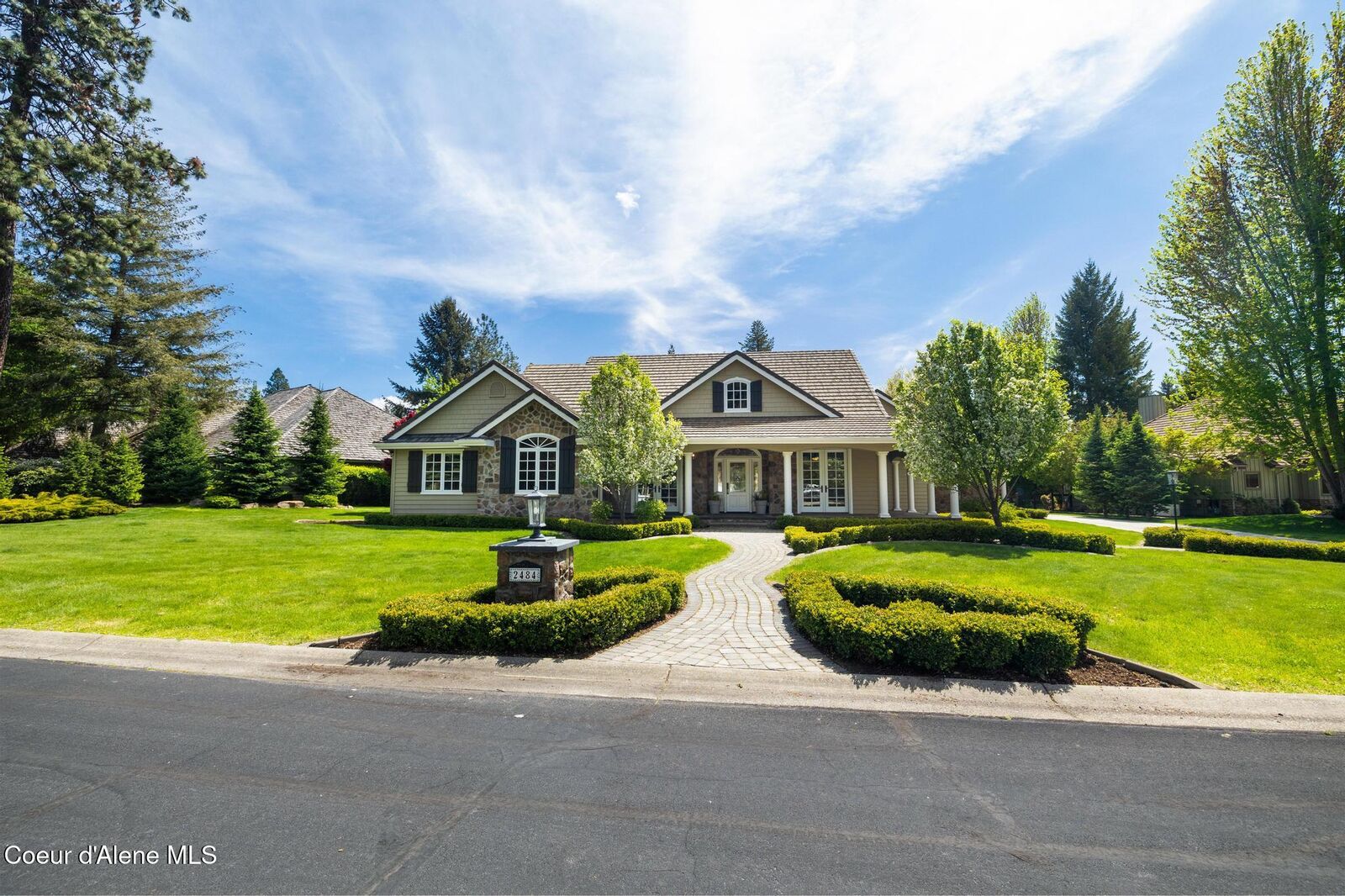 Property Photo:  2484 E Woodstone Dr  ID 83835 