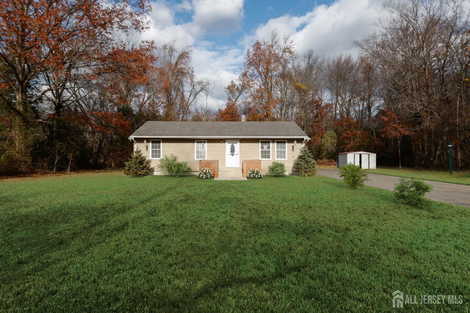 Property Photo: 398 Spotswood Gravel Hill Road NJ 08831