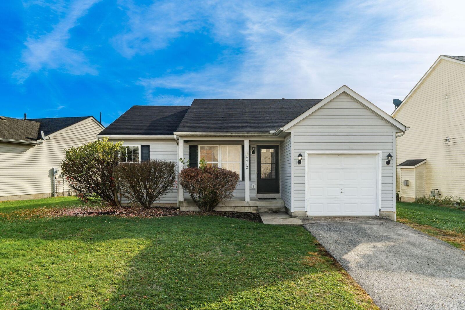 Property Photo:  4412 Catamaran Drive  OH 43207 