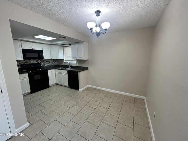 Property Photo: 3914 E 11th Street 701 FL 32404