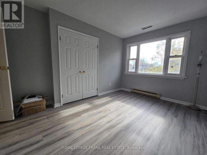 Property Photo:  129 King Street East 1  ON L1C 1N6 