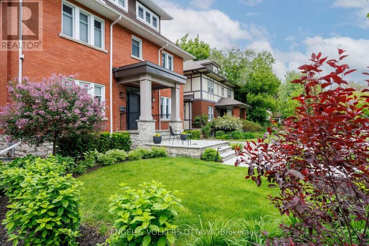 Property Photo:  297 Clemow Avenue  ON K1S 2B7 