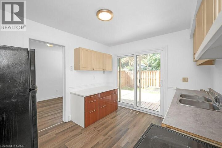 Property Photo:  5193 Banting Court  ON L7L 2Z4 