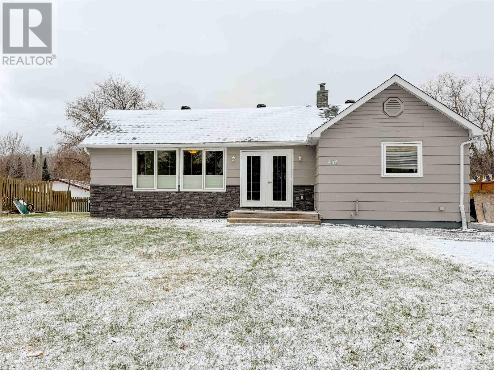 Property Photo: 602 Fourteenth Avenue North ON P9N 3L8