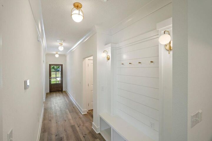 Property Photo: 917 Pocahontas Drive FL 32547