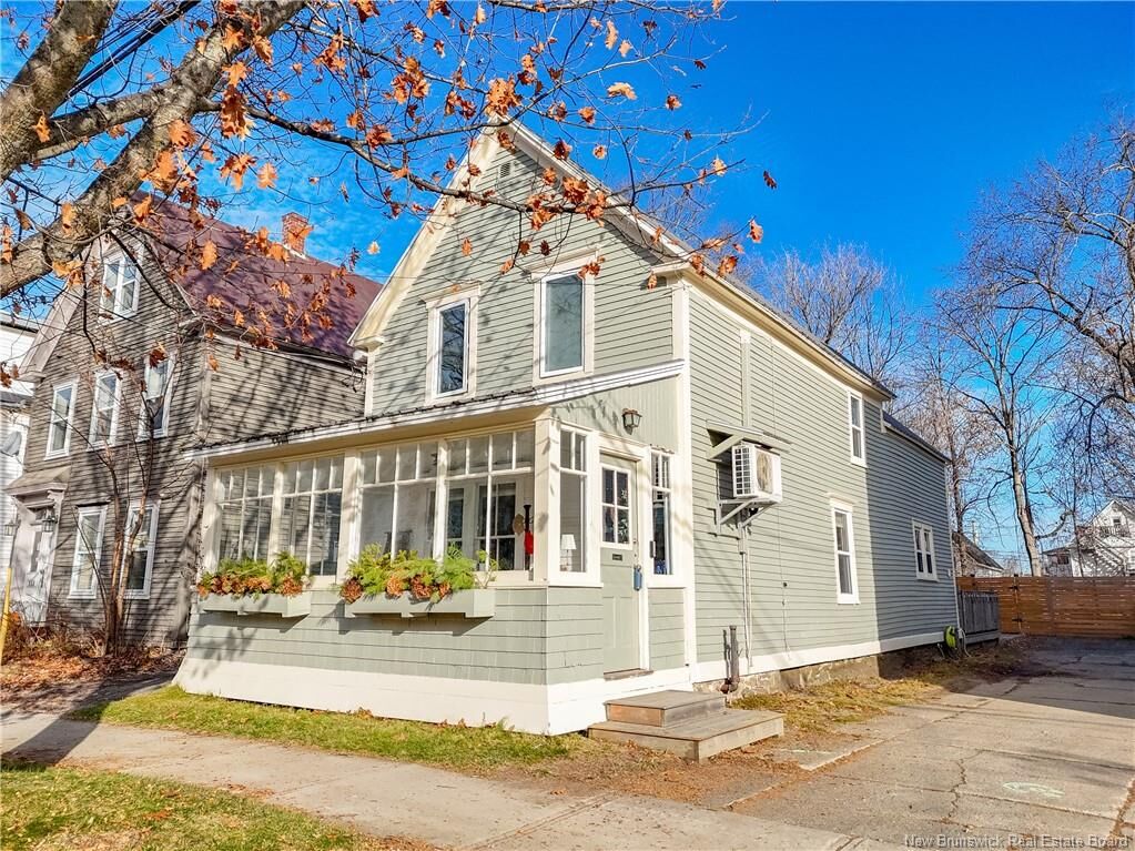 Photo de la propriété:  363 Charlotte Street  NB E3B 1L6 